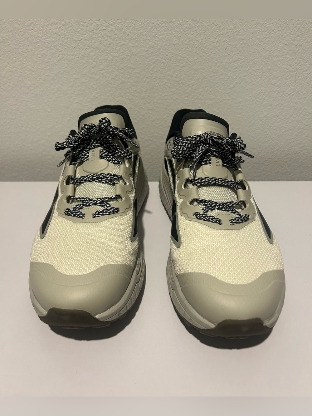 Men’s Hi-Tec Trail Running Shoes size 10 - Picture 3 of 6